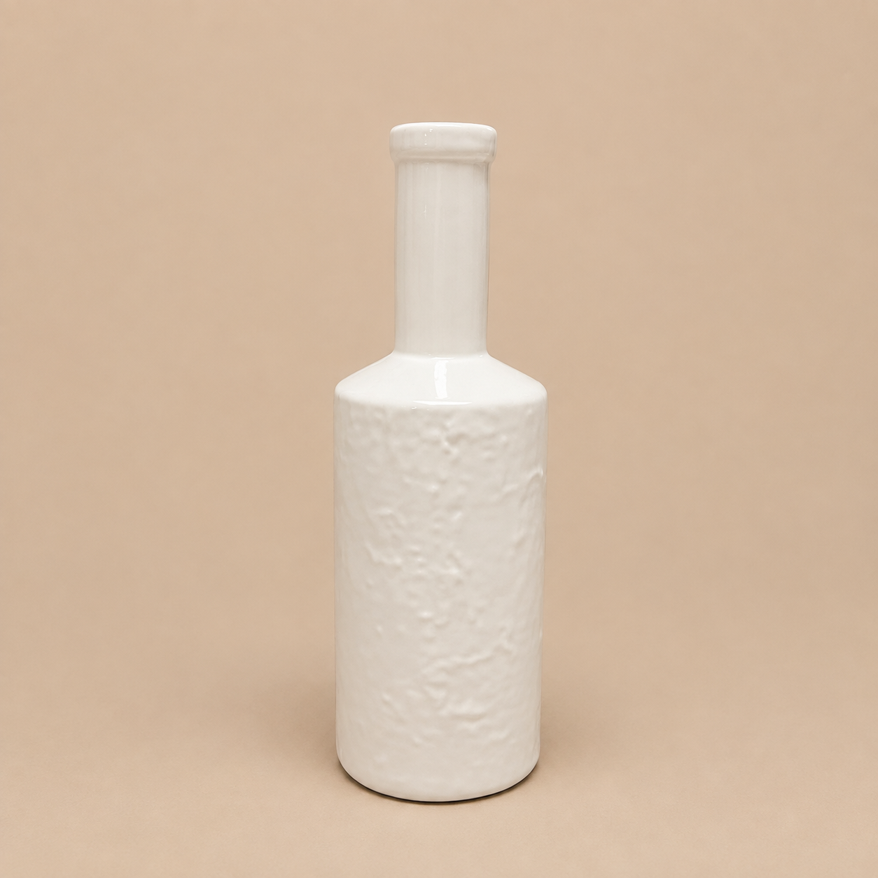 Vase blanc texturé